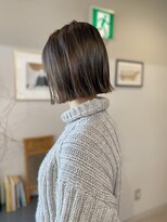 アンドチル 渋谷(AND CHILL)&nbsp;切りっぱなしボブ/ぱつっとボブ/透けるダークグレー　渋谷