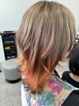 シロ(shiro.) グラデーションカラー