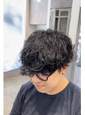ふわっと韓国風シャドウパーマメンズマッシュ