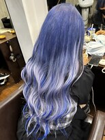 ヘアーデザインルアナ(Hair design Luana.)&nbsp;ブルーバイオレット × シルバーグラデ × ロングエクステ