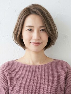 と和×美髪クリニック 巣鴨店 【360度美人】ツヤ感ミルクティーグレージュのまとまりボブ