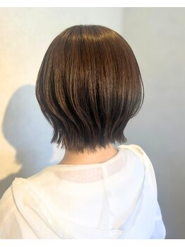 モック(moc)の写真/【都島駅2分/朝9時半OPEN】骨格や雰囲気に合わせ,一人ひとりに似合わせた顔周りデザインをご提案致します♪