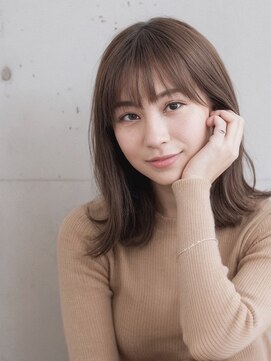 アメリラブ(ameri love) スモーキートパーズ×外ハネスタイル