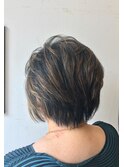 丸みショート/ボブ/ハンサムショート/インナーカラー/ハイライト