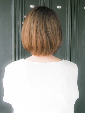 リリアン 青山(relian) 後ろ姿も可愛いショートボブ♪
