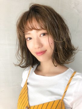 ヘアーアンドビューティー ワイワイ(hair&beauty WAIWAI) 外ハネボブ