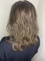 モルニ(MORNI)&nbsp;ショコラベージュ_マロンベージュ Aラインボブ かきあげ