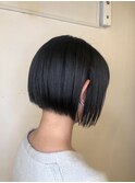 ナチュラルぷつっとボブ