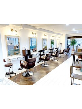 【大人女性に大好評】ライフスタイルに合わせた提案で、いつもと違うワンランク上の大人Styleを叶える―★