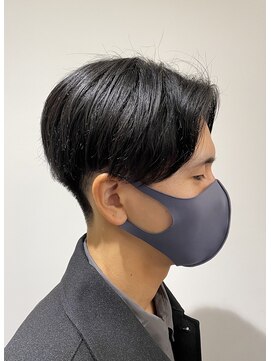 リリアーナ(LILIANA) 【LILIANA】ニュアンスパーマで決まるセンターパート