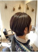 耳かけ丸みショート