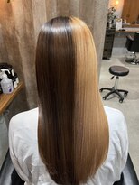 カフェアンドヘアサロン リバーブ(cafe&hair salon re:verb) モモヨスペシャル髪質改善トリートメント