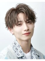 オーシャントーキョー 渋谷神南(OCEAN TOKYO) ツーブロック束感流行波巻きセンターパート