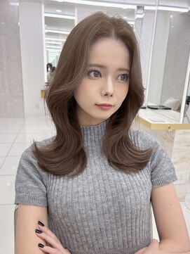 マウル 栄(MAEUL) レイヤーカット 韓国ヘア