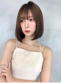 切りっぱなしボブ×レイヤーカット×ブリーチなしグレージュ