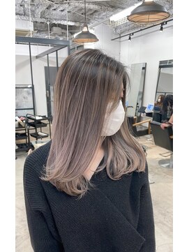ラフィスヘアー クロム 大宮店(La fith hair chrome) ラベンダーグレージュのバレイヤージュカラー☆