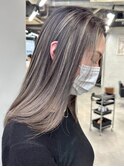 コントラストハイライト/レイヤーカット/白髪ぼかし/前髪表参道