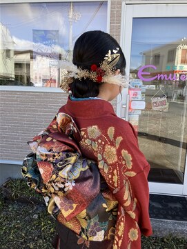 エミュウ(Emue) 2024年成人式♪