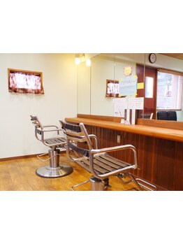 【野田阪神徒歩３分】大人女性の髪と頭皮に優しい低刺激なカラー剤◇お手頃価格でこまめに通える◎