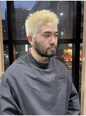 ベリーショート×ブロンドブリーチ