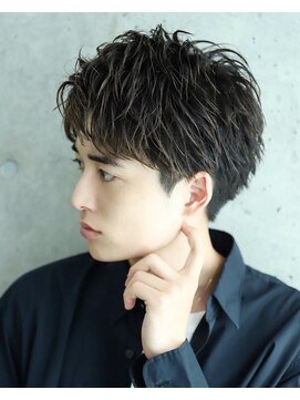 リップス 川崎(LIPPS) ツーブロック爽やかアップバングリバースパーマ
