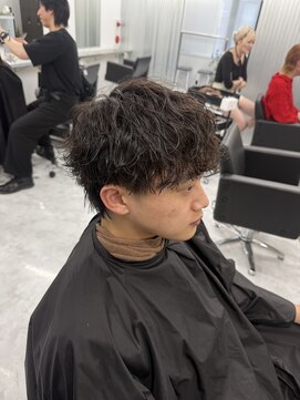 ニューワン バイ ネイバー 立川(Newone by neighbor) カットパーマ