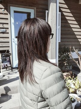 エニシ(Enishi) ハイライトとウルフスタイル