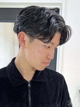 ビビバイベル(BiVi by BHEL) 桑名メンズパーマフェザーパーマフェザーショートコンマヘア韓国