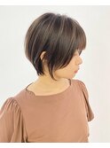 大人丸みショート　シアカラーグレージュ
