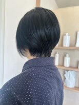 ミュゼプリュム(Musee plume) 裾スッキリショート