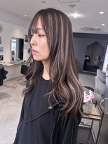 キング 高槻(K!ng)&nbsp;ハイライトカラーミルクティーベージュレイヤーカット