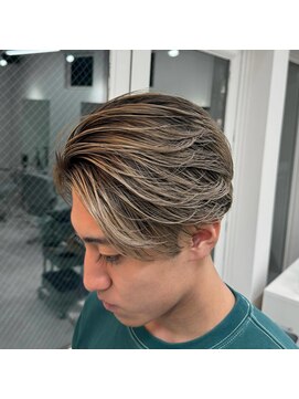 ワンズクロエ 原宿店(ONE's Chloe) フェザーパーマグレーフェザーショートサーフカール波打ちパーマ