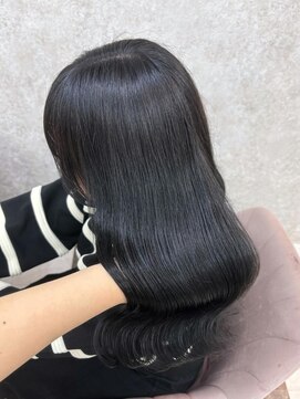 ラビス(Lovis) 黒髪カタログ/オリーブグレー/小顔ヘア/ココアベージュ