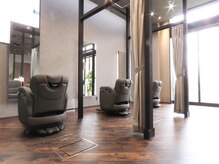モア ヘアー ラウンジ ハザール 羽沢国大前店(moa hair lounge/ HAZZAR)の雰囲気(半個室空間で髪と頭皮のお悩み解決◎オーガニックカラー取扱店)