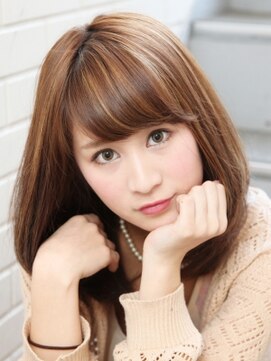 ヘアーワークスクリエイション ☆大人女子　ひし形シルエット　小顔ミディアム ☆