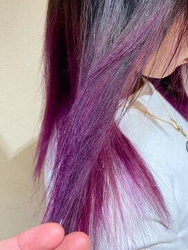 ジーナ 渋谷駅前(Zina) 裾からきゅんです★ヴァイオレットインナーカラー