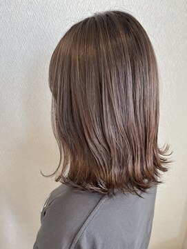 美容室 ルアル 市原市八幡宿店(Luar) ナチュラルアッシュブラウン〇