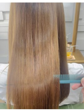 アズー(AZOO) 髪質改善酸性ストレート