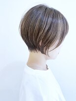 モリオ フロム ロンドン 成増店&nbsp;【morio成増 セリザワ】くびれショート 白髪ぼかしハイライト