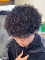 フィフス 渋谷(fifth)&nbsp;強めのカール感で作るプードルパーマ×刈り上げマッシュ