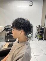 アイズ 海老名(AIZU) 波巻きパーマ スパイラルパーマ メンズカット 縦落ちパーマ