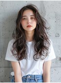 大人の魅力倍増！ゆるふわニュアンスパーマ