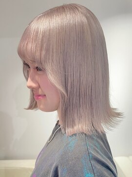 ベレーザ 渋谷(BELEZA) 9444ミルクティーアッシュハイトーンカラー韓国切りっぱなしボブ