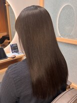 イゾラ(isola)&nbsp;【isola】質感再整カラー/うる艶上品カラー/ホームケア付/ロング