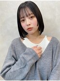 【トレンド】小顔　黒髪ボブルフ　ベージュインナーカラー