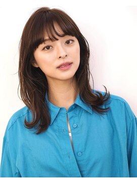 アイスバーグ(eyesburg) 似合わせカットオリーブベージュ透明感艶感カラーくびれレイヤー