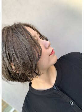 メッツァ(metsa) ショート×オリーブ×かわいいリップ