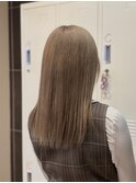 ベージュカラー