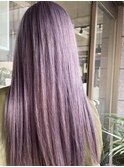 ラベンダーグレージュの艶ロング（アディクシーカラー）