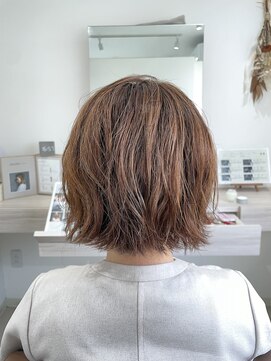 メリア(meria) 無造作ボブ